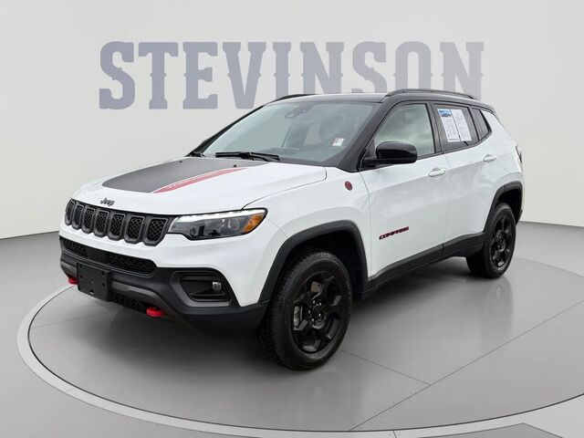2023 Jeep Compass Trailhawk