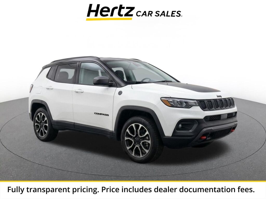 2025 Jeep Compass Trailhawk — photo 1 of 2