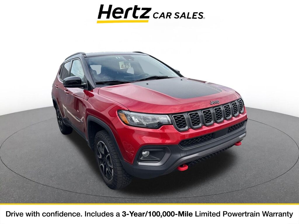 2025 Jeep Compass Trailhawk — photo 1 of 1