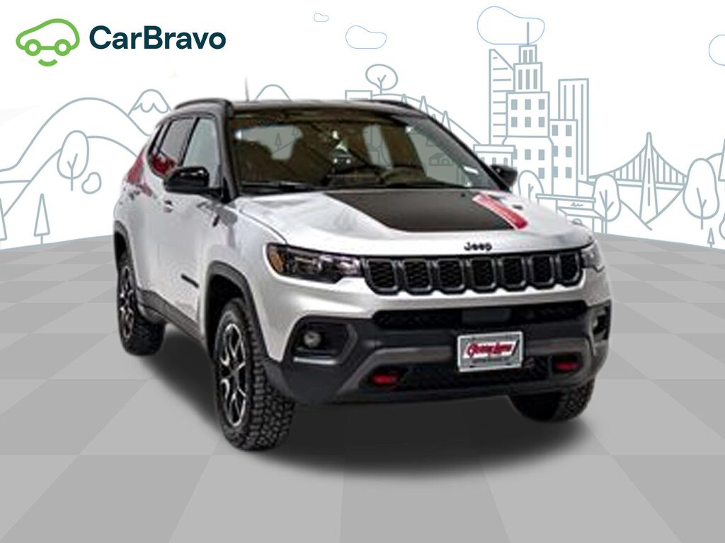2025 Jeep Compass Trailhawk 4x4 — photo 1 of 7