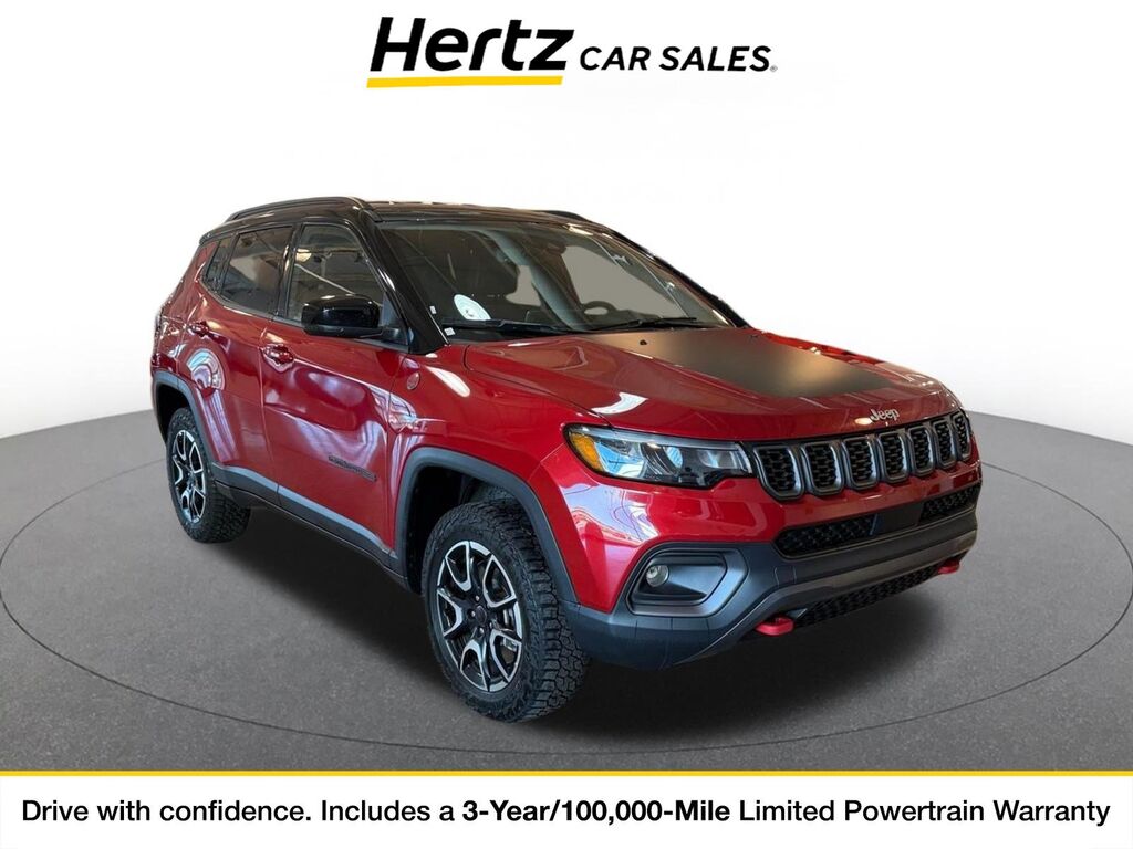 2025 Jeep Compass Trailhawk — photo 1 of 1