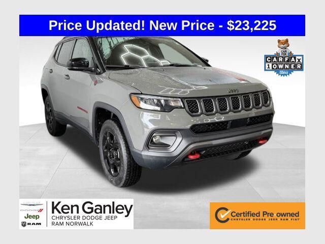 2023 Jeep Compass Trailhawk — photo 1 of 24