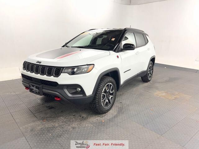 2025 Jeep Compass Trailhawk