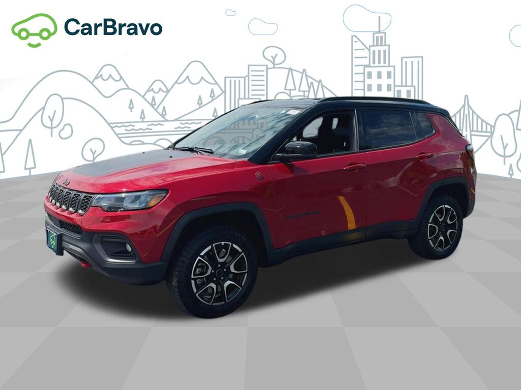 2025 Jeep Compass Trailhawk 4x4 — photo 1 of 6
