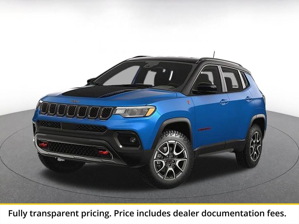 2025 Jeep Compass Trailhawk — photo 1 of 5
