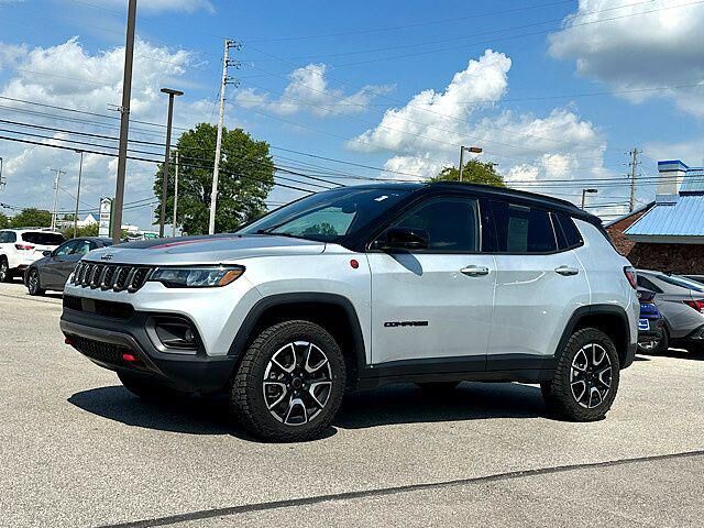 2025 Jeep Compass Trailhawk