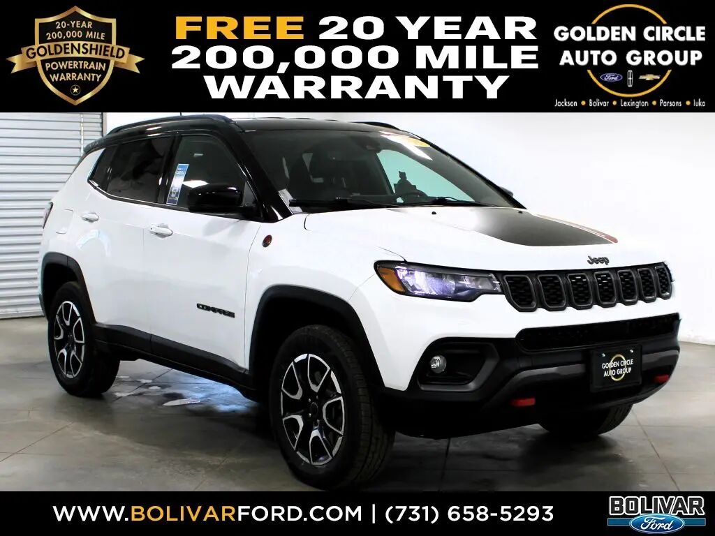 2025 Jeep Compass Trailhawk — photo 1 of 10