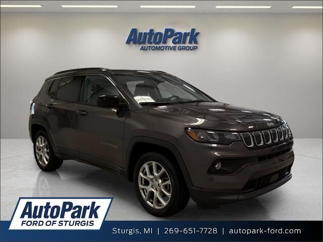 2022 Jeep Compass Latitude Lux