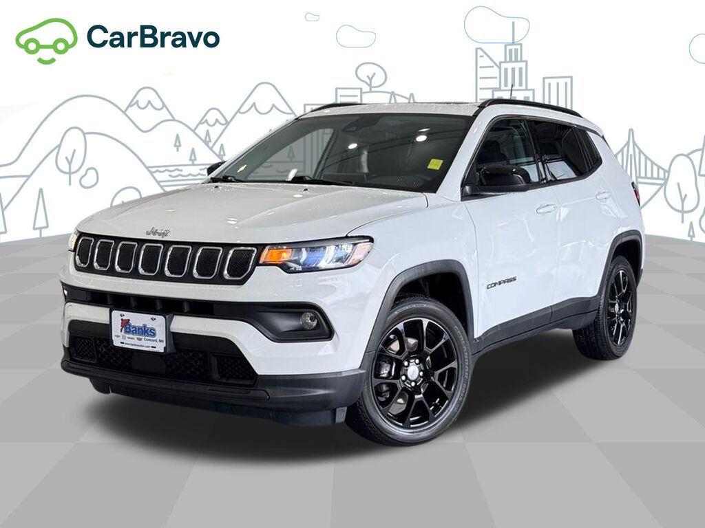 2022 Jeep Compass Latitude Lux 4x4 — photo 1 of 6