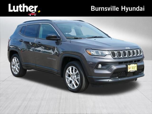 2023 Jeep Compass Latitude Lux