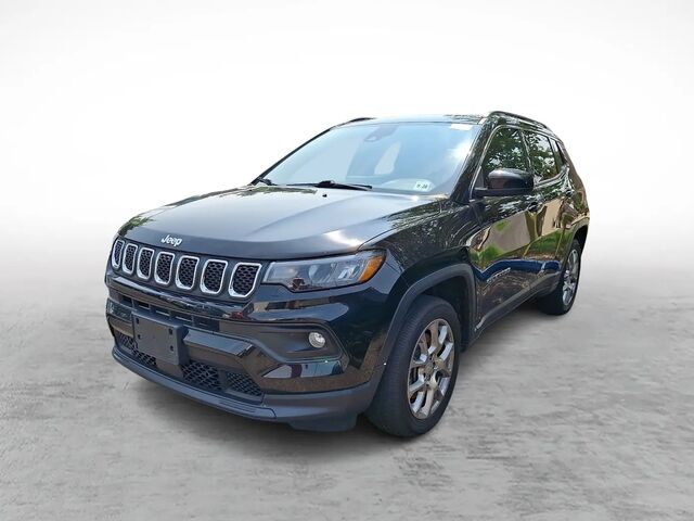 2023 Jeep Compass Latitude Lux