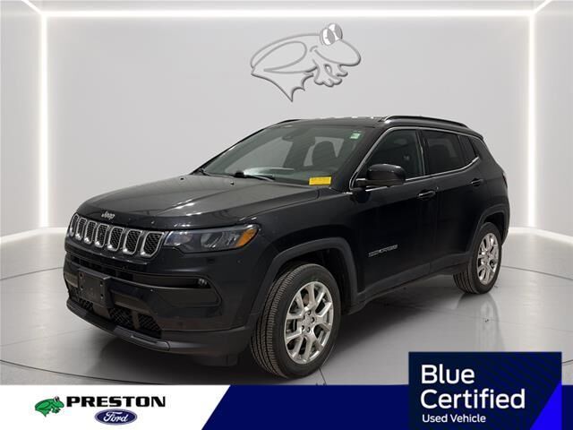 2023 Jeep Compass Latitude Lux