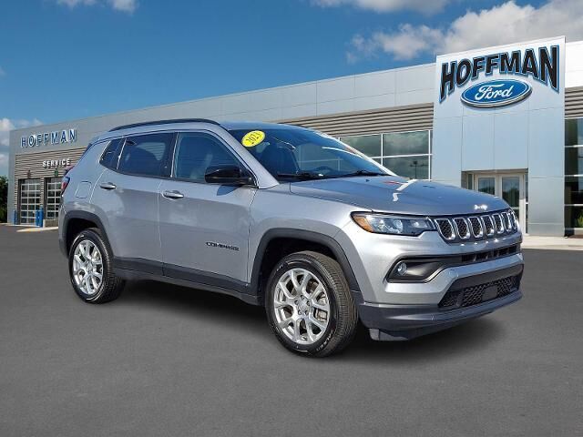 2023 Jeep Compass Latitude Lux
