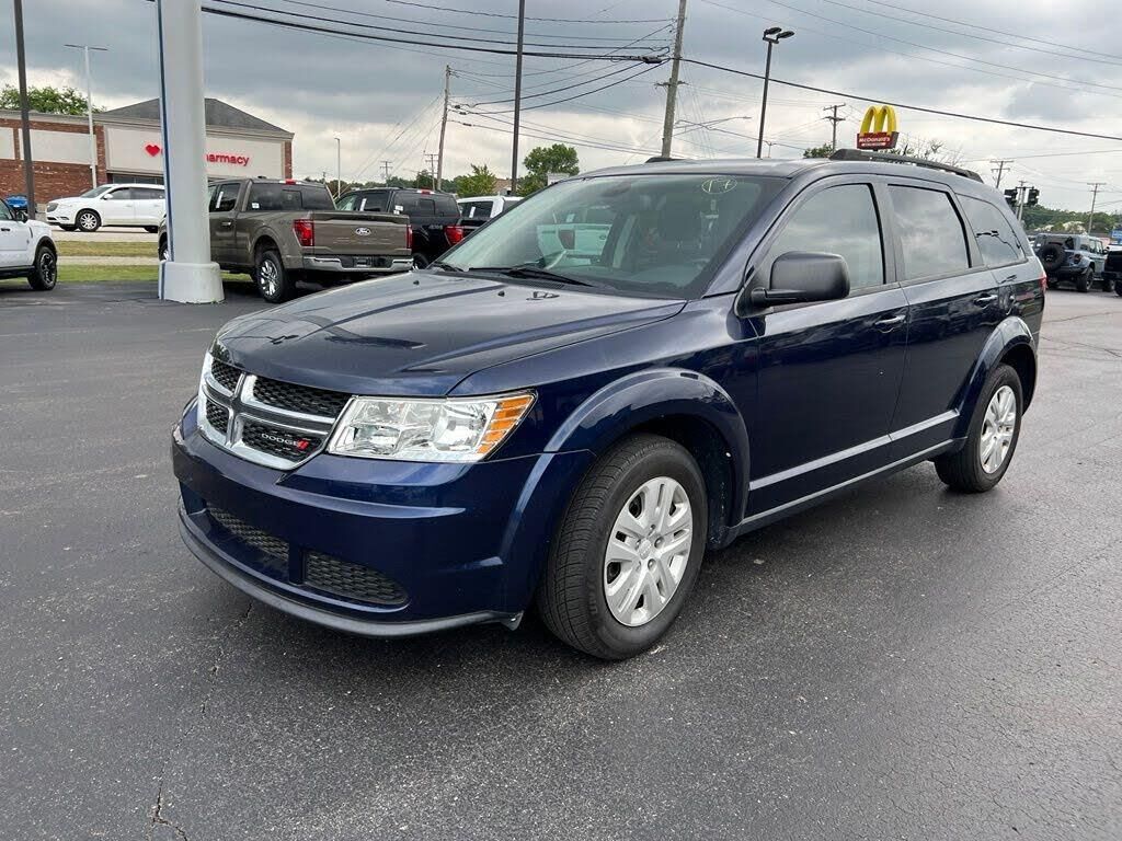 2020 Dodge Journey SE Value — photo 1 of 2