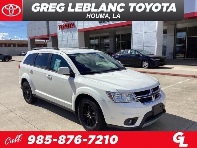 2018 Dodge Journey SXT — photo 1 of 13