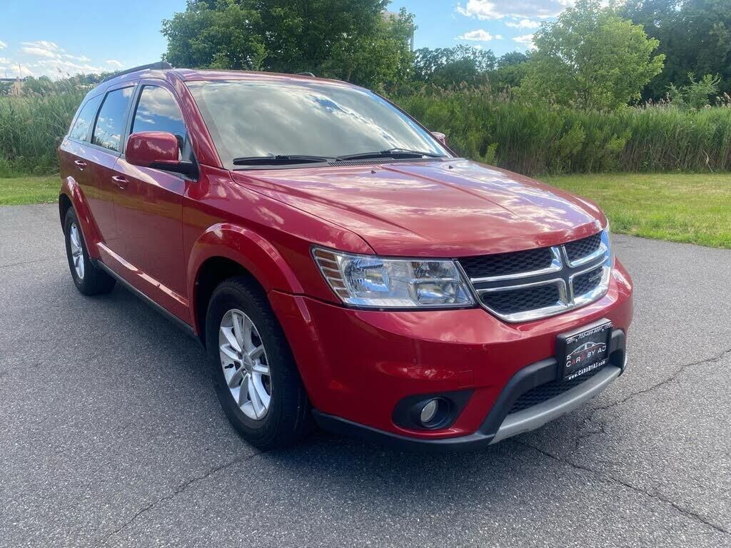 2014 Dodge Journey SXT — photo 1 of 1