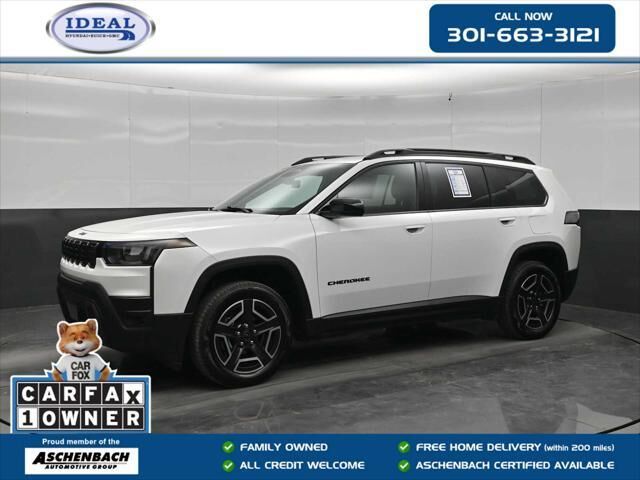 2026 Jeep Cherokee Laredo