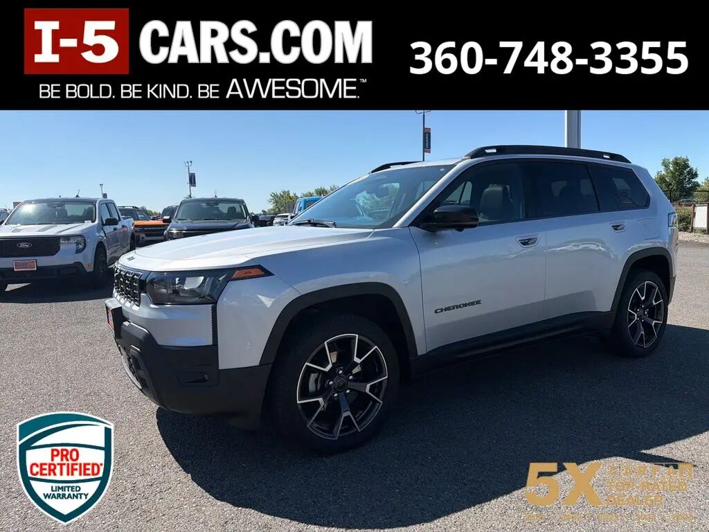2026 Jeep Cherokee Overland — photo 1 of 12