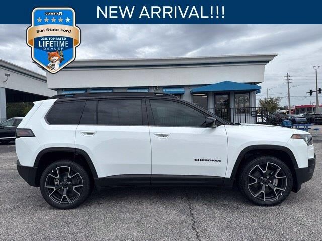 2026 Jeep Cherokee Overland