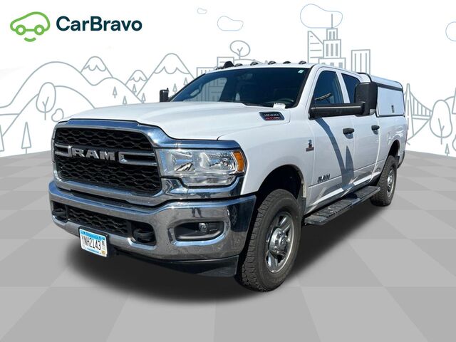2022 Ram 3500 Tradesman Crew Cab 4x4 6'4" Bo