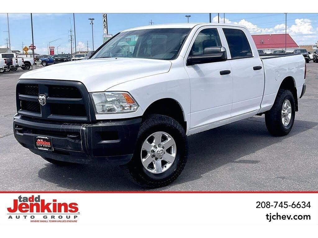 2015 Ram 3500 Tradesman — photo 1 of 2