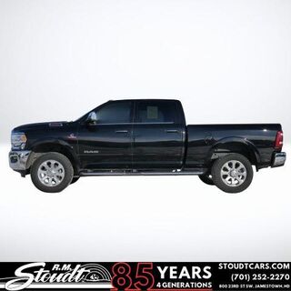 2022 Ram 3500 Laramie — photo 1 of 13