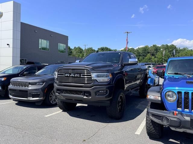 2022 Ram 3500 Laramie