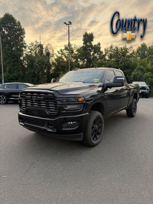 2025 Ram 2500 Big Horn — photo 1 of 13