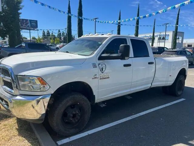 2018 Ram 3500 Tradesman — photo 1 of 10