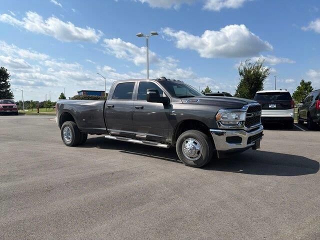 2024 Ram 3500 Tradesman — photo 1 of 36