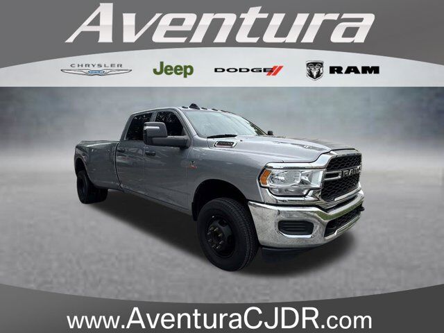 2024 Ram 3500 Tradesman