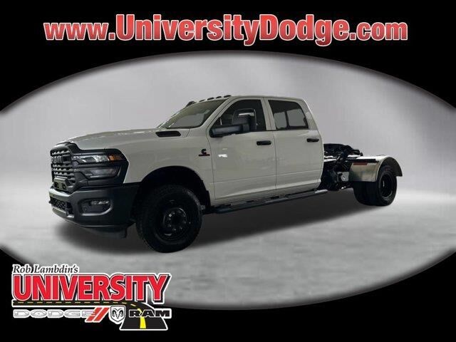 2025 Ram 3500 Tradesman — photo 1 of 44