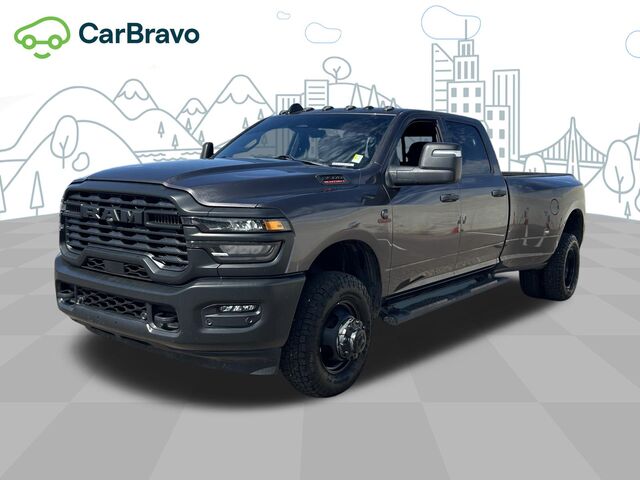 2025 Ram 3500 Tradesman Crew Cab 4x4 8' Box