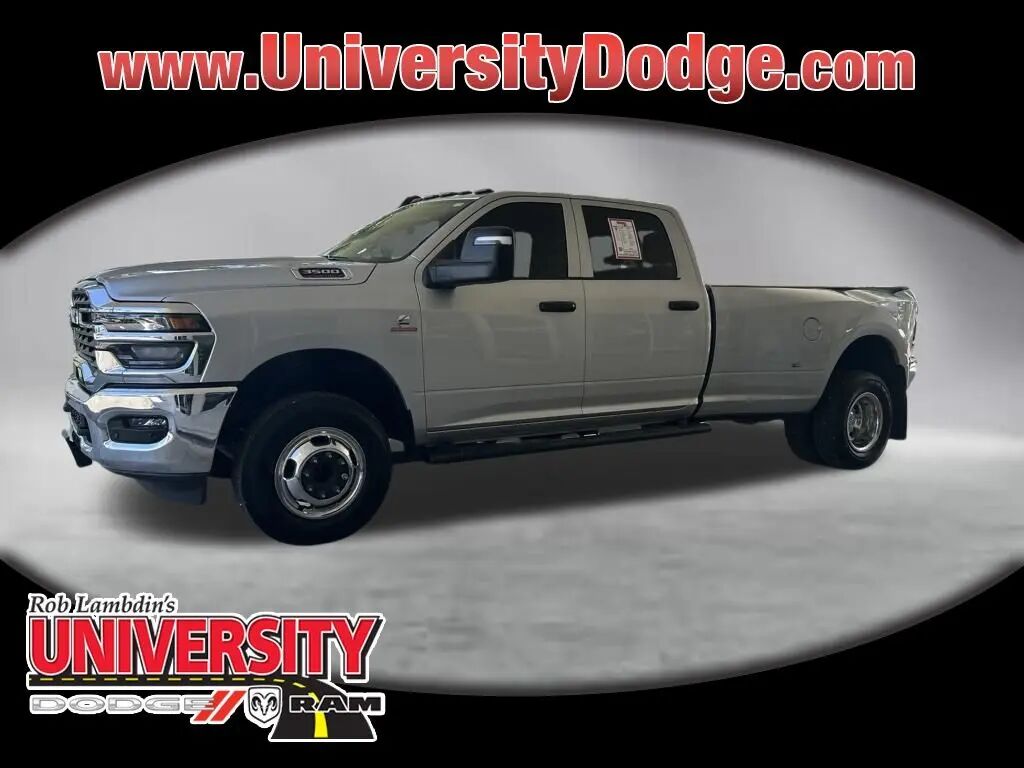2026 Ram 3500 Tradesman — photo 1 of 13