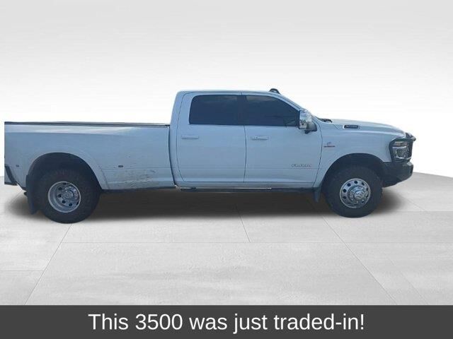 2025 Ram 3500 Limited
