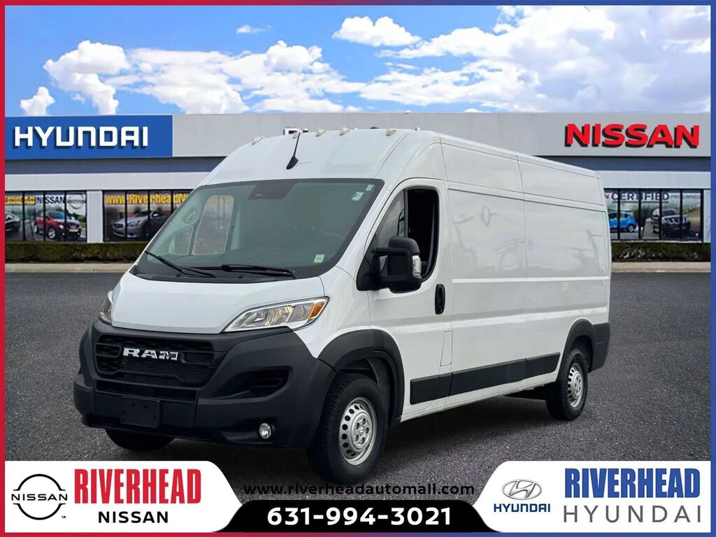 2025 Ram ProMaster SLT+ 2500 — photo 1 of 13