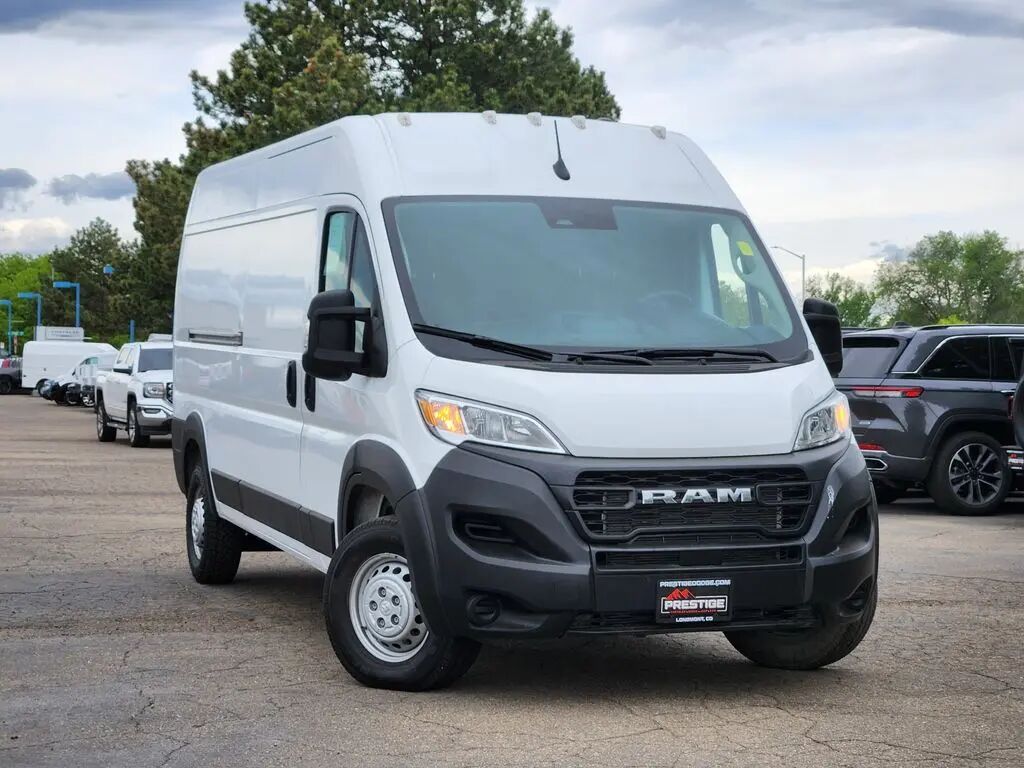 2025 Ram ProMaster SLT+ 2500 — photo 1 of 13