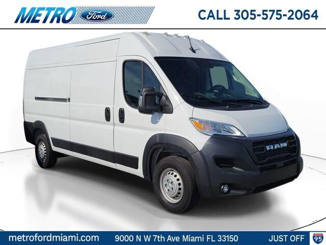 2024 Ram ProMaster Tradesman 2500 — photo 1 of 27