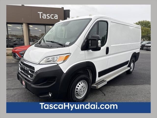 2025 Ram ProMaster Tradesman 2500 — photo 1 of 13