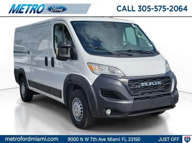 2025 Ram ProMaster SLT 2500