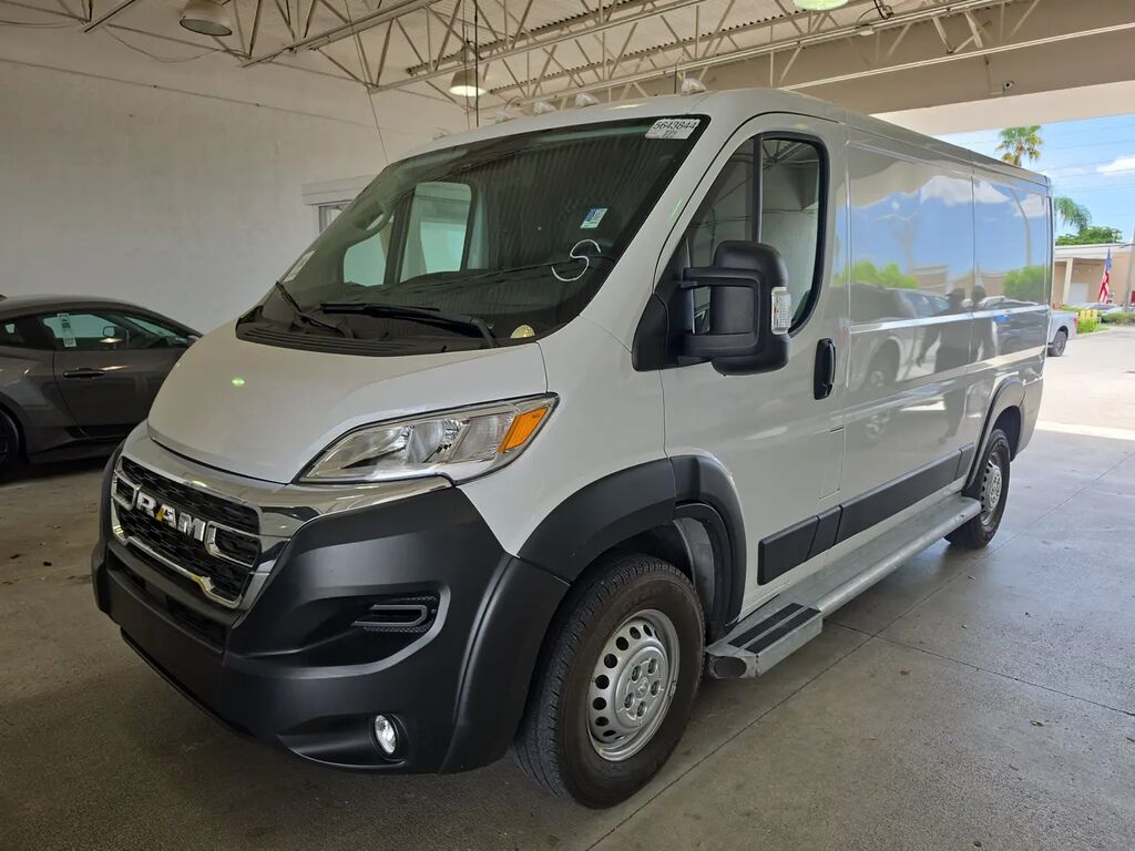 2025 Ram ProMaster Tradesman 2500 — photo 1 of 27
