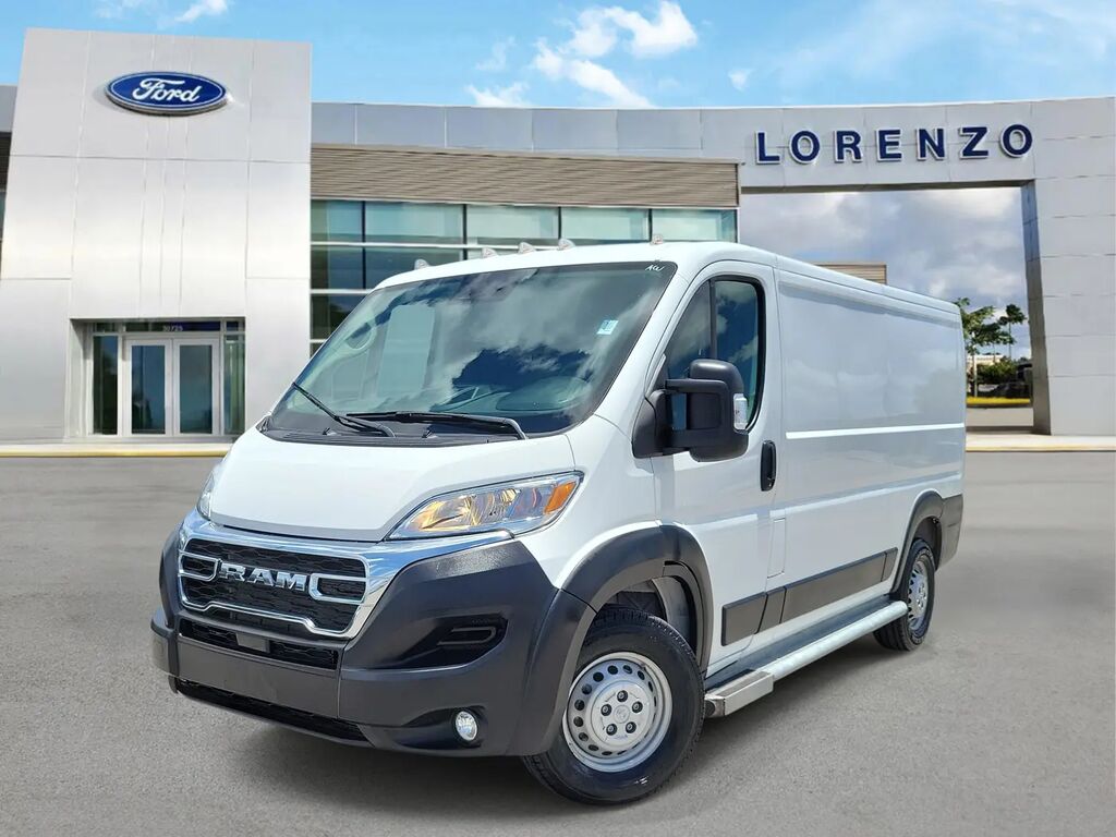 2025 Ram ProMaster Tradesman 2500 — photo 1 of 13