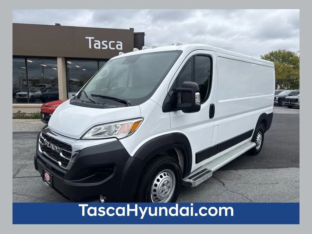 2025 Ram ProMaster SLT+ 2500 — photo 1 of 13