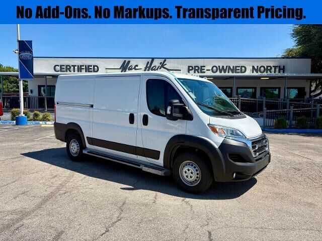2025 Ram ProMaster SLT+ 2500 — photo 1 of 26