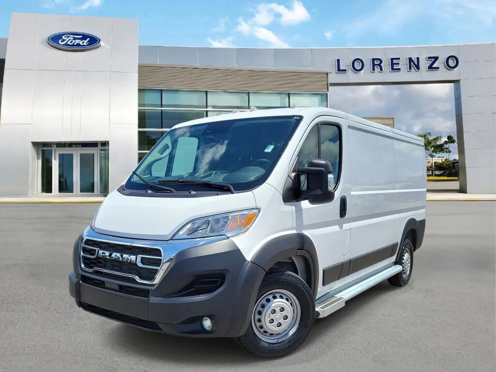 2025 Ram ProMaster Tradesman 2500 — photo 1 of 13