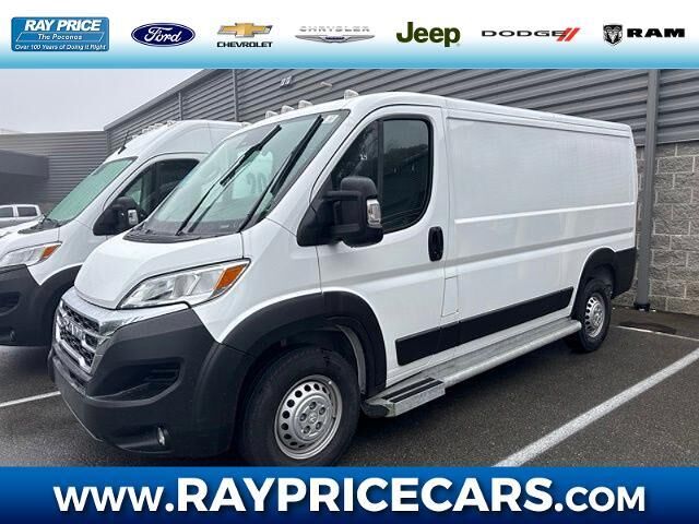 2025 Ram ProMaster SLT+ 2500 — photo 1 of 14