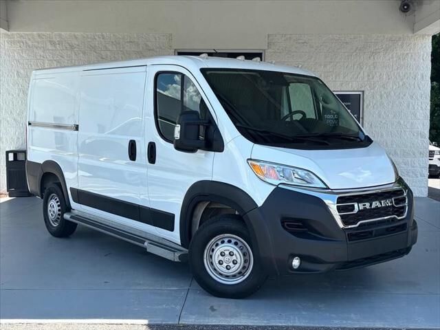 2025 Ram ProMaster SLT 2500