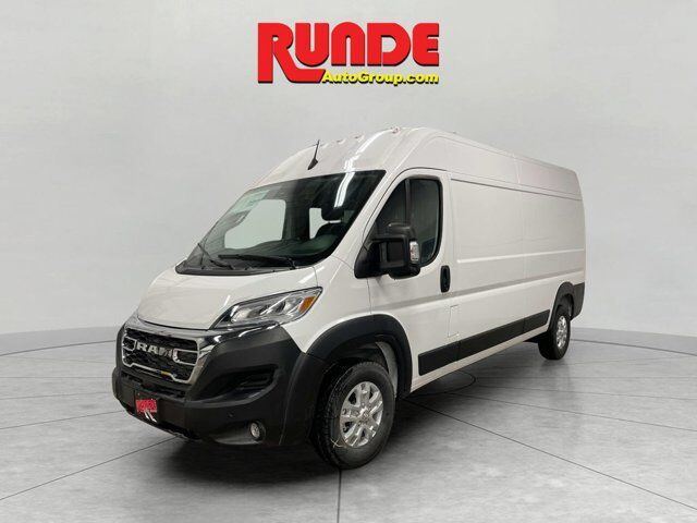 2025 Ram ProMaster Cargo Van SLT