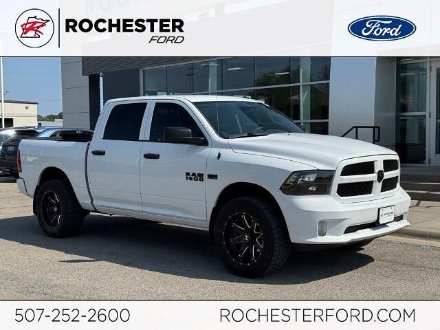 2016 Ram 1500 Tradesman — photo 1 of 39
