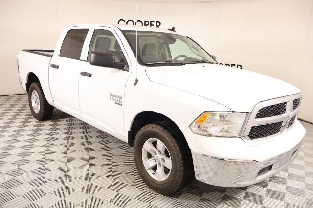 2023 Ram 1500 Classic SLT — photo 1 of 13
